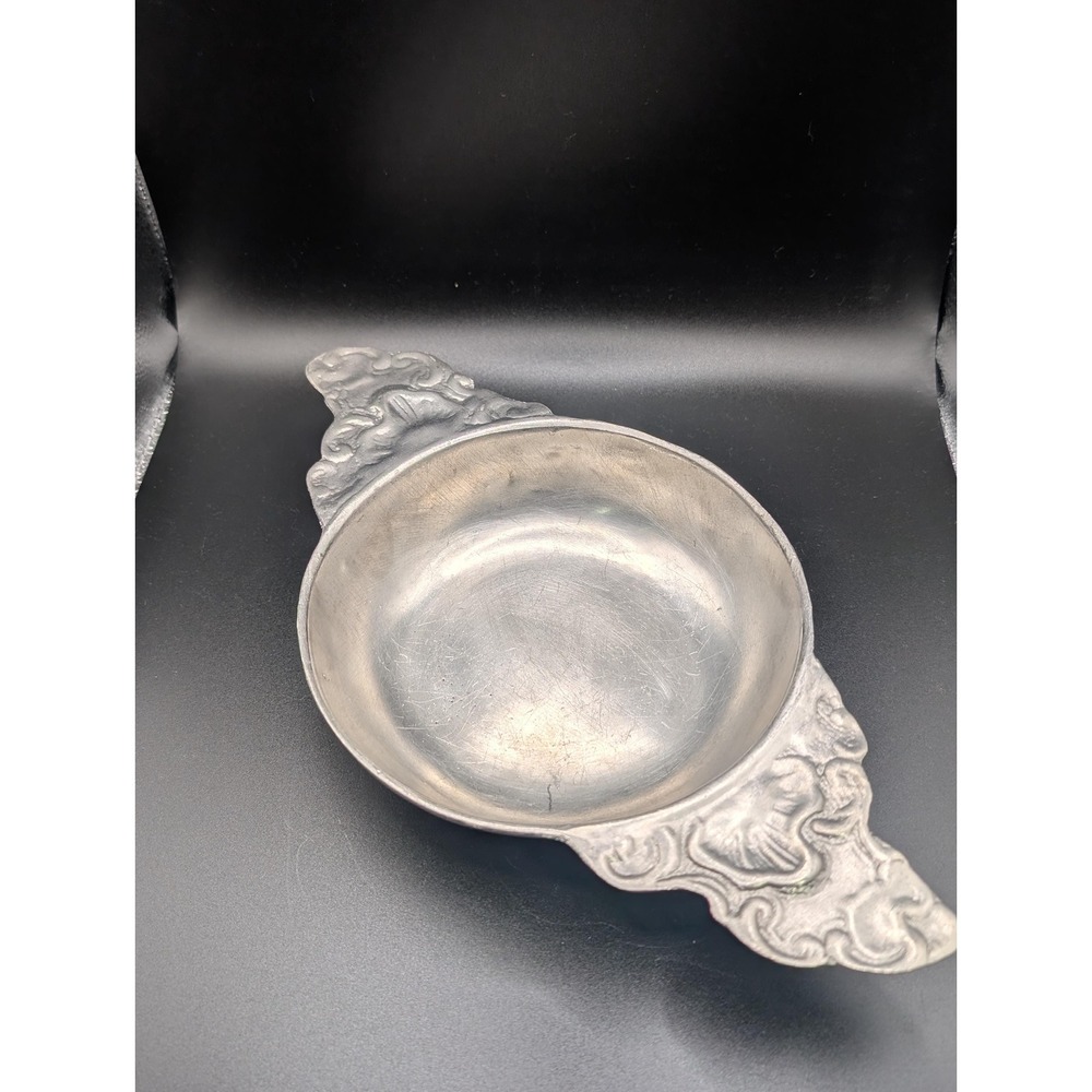 vintage pewter porringer double handled 6" bowl signed stamped